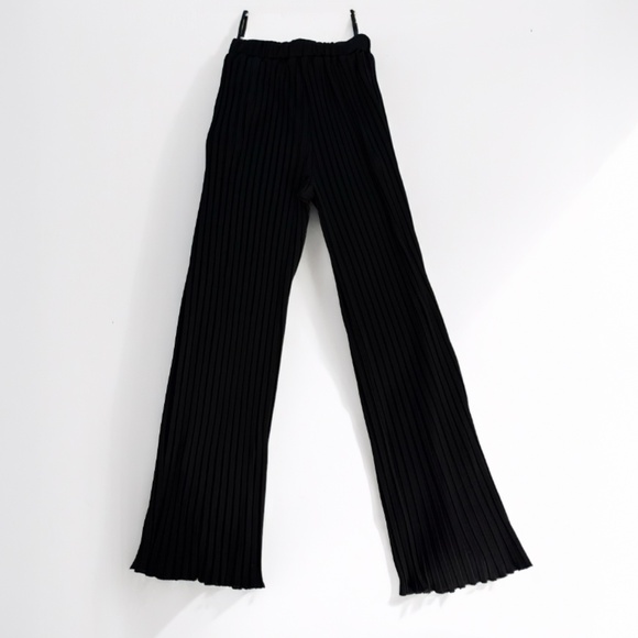 Donna Karan New York Pleated Wide Leg Pants - Picture 5 of 7